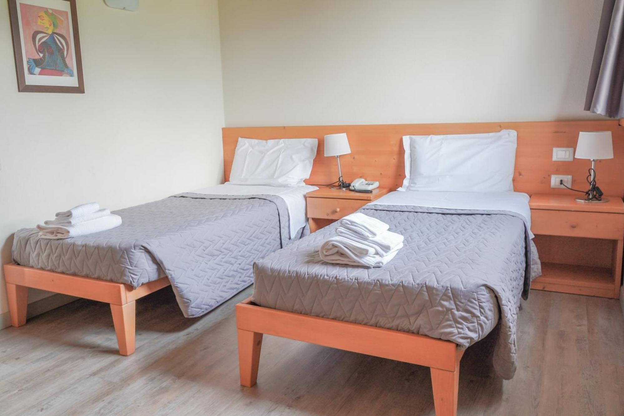 Hotel Al Ponte Garni Pergine Valsugana Pokoj fotografie